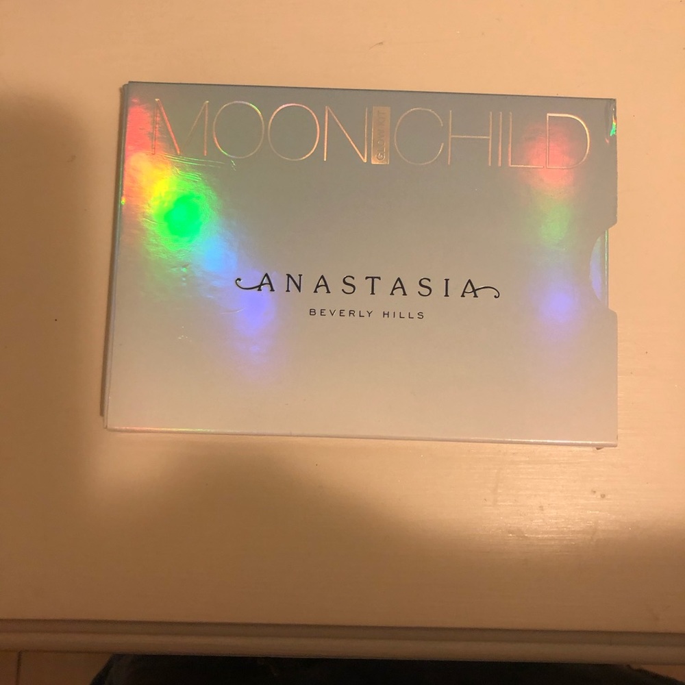 Anastasia Moon Child Glow Palette